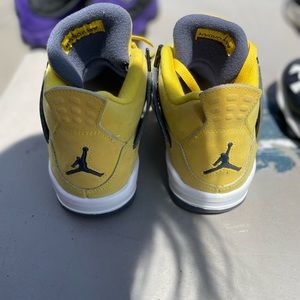Youth Air Jordan 4 Retro